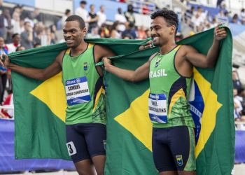 SAMUEL OLIVEIRA CONCEIÇAO E DANIEL TAVARES MARTINS - 400M T20 - Campeonato Mundial de Atletismo de Paris, no Estádio Sebastian Charlety. Foto: Alessandra Cabral/CPB.