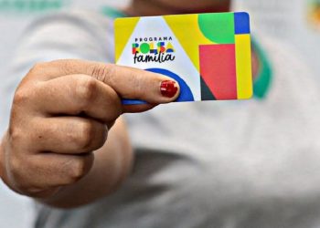 Em abril, mais de 20,8 milhões de famílias vão receber os repasses do programa Bolsa Família, a partir de um investimento de R$ 14,1 bilhões do Governo Federal - Foto: Roberta Aline/ MDS