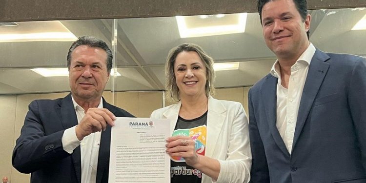 Governo do Estado repassa R$ 1 milhão para fomento do turismo regional Governo do Estado repassa R$ 1 milhão para fomento do turismo regional
