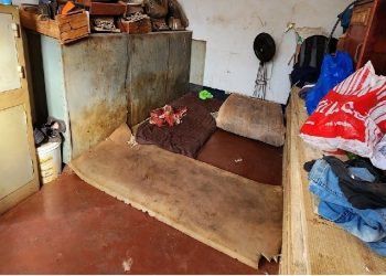 Nos alojamentos não havia roupas de cama, armários ou locais adequados para preparo e tomada de refeições