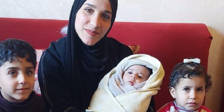 Família que recebeu autorização para cruzar a fronteira entre Gaza e o Egito. Foto: Arquivo pessoal. Família que recebeu autorização para cruzar a fronteira entre Gaza e o Egito. Foto: Arquivo pessoal.