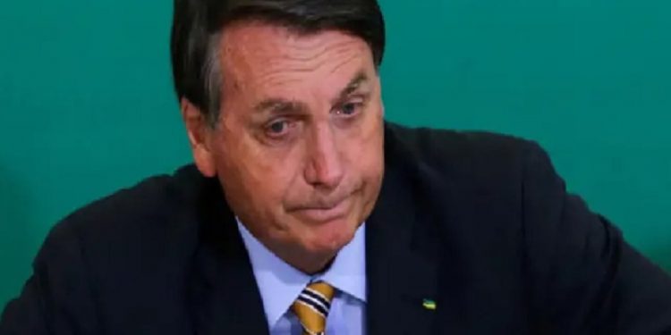 Ministério-Público-pede-afastamento-de-Bolsonaro do comando-sobre-a-saúde,-economia-ea-Casa-Civil-fronteiralivre Ministério-Público-pede-afastamento-de-Bolsonaro do comando-sobre-a-saúde,-economia-ea-Casa-Civil-fronteiralivre