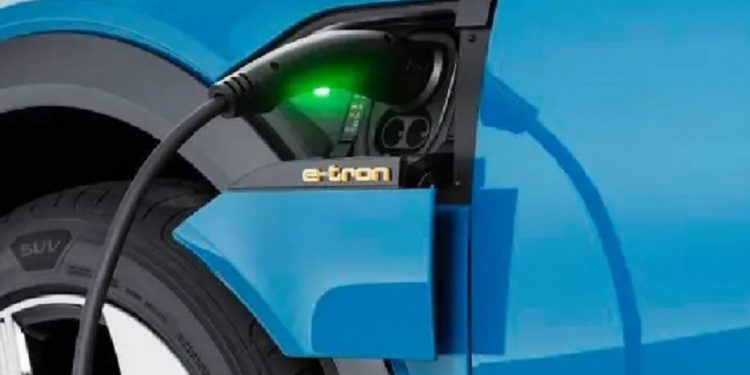 Vendas de carros elétricos crescem mais de 5% na Europa enquanto veículos a gasolina enfrentam uma das maiores quedas na história (Audi/Divulgação) Vendas de carros elétricos crescem mais de 5% na Europa enquanto veículos a gasolina enfrentam uma das maiores quedas na história (Audi/Divulgação)