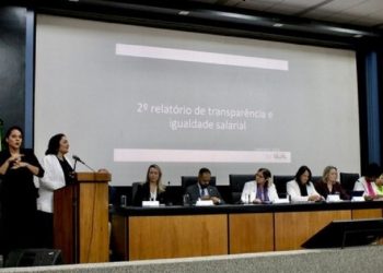 Apresentação do 2º Relatório de Transparência Salarial e Critérios Remuneratórios, nesta quarta-feira (18) - Foto: Arquivo/Agência Brasil