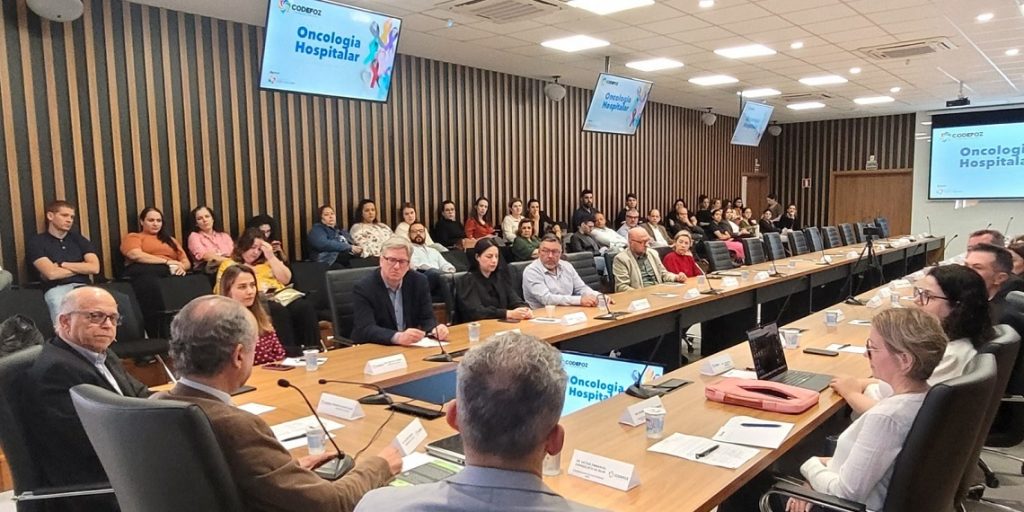 Evento reuniu especialistas, professores, estudantes, gestores públicos e comunidade – foto: divulgação