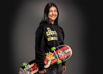 Raicca Ventura, 17, entra para a história do Skate Park