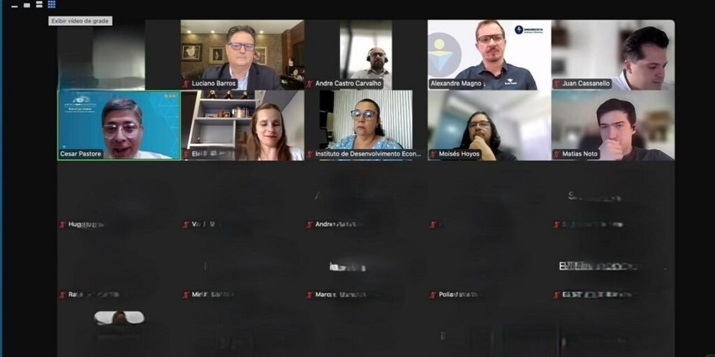 A palestra reuniu analistas tributários, advogados e investigadores dos estados de São Paulo, Minas Gerais, Mato Grosso do Sul, Paraná, Rio de Janeiro, Pará, Amazonas e Distrito Federal.
Foto: Divulgação IDESF