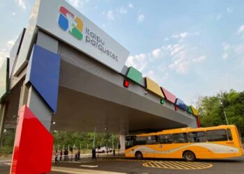 Novo portal de entrada e a implementação de linhas de transporte público contribuíram para a aproximação do Itaipu Parquetec com a comunidade. -Foto: Itaipu Parquetec