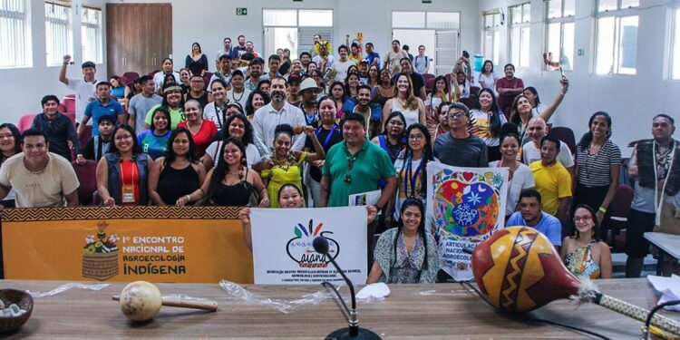 Participantes do I ENAI em Brasília. Foto: Juan R. da Silva/GT Povos Indígenas-ANA. Participantes do I ENAI em Brasília. Foto: Juan R. da Silva/GT Povos Indígenas-ANA.