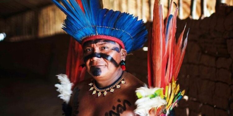 Fernando Palimitheli, cacique da comunidade Palimiú, na Terra Indígena Yanomami | Foto: Bruno Mancinelle - Casa de Governo/CC Fernando Palimitheli, cacique da comunidade Palimiú, na Terra Indígena Yanomami | Foto: Bruno Mancinelle - Casa de Governo/CC