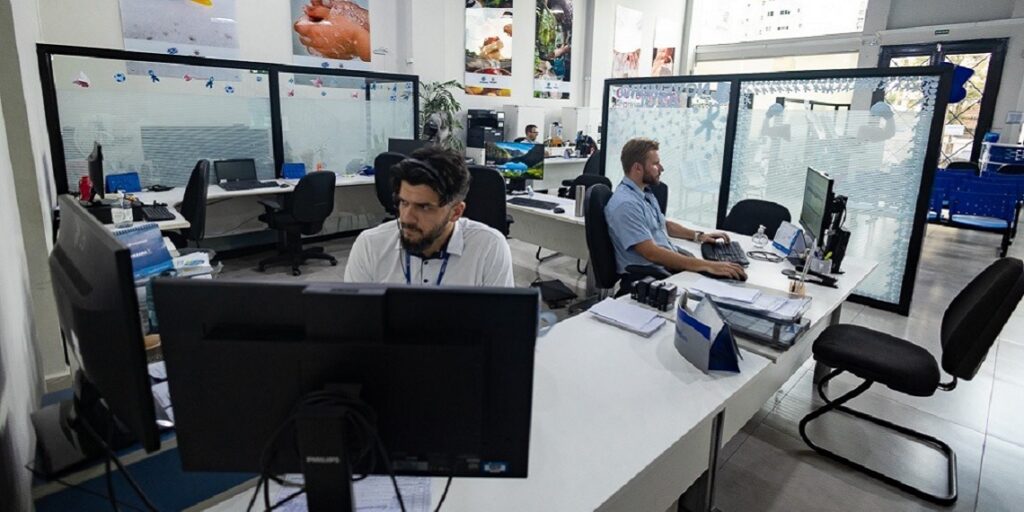 Clientes podem contar com serviços online e assistência 24 horas nos feriados. Foto: Divulgação/Sanepar
