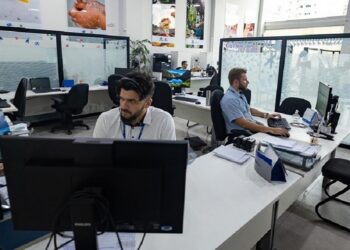 Clientes podem contar com serviços online e assistência 24 horas nos feriados. Foto: Divulgação/Sanepar
