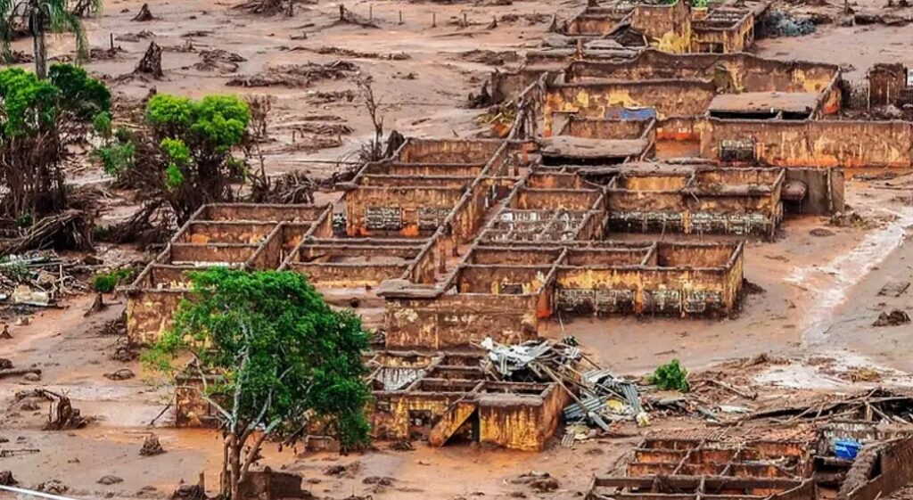 Consequências ambientais e revitimização dos atingidos pelo desastre-crime da Vales S/A em Brumadinho são sentidos até hoje.- Foto: Divulgação