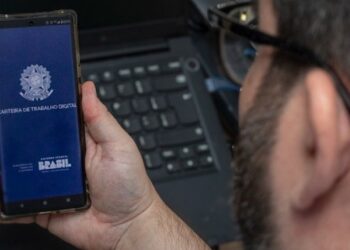 Com a atualização do app da CTPS, o Governo Federal centraliza e disponibiliza seus serviços em um só lugar, agilizando a intermediação de mão de obra - Foto: Vitor Vasconcelos/Secom-PR