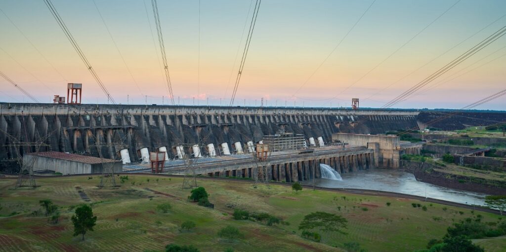 A taxa de disponibilidade das unidades geradoras da usina em 2024 foi de mais de 97%, superior à meta empresarial de 94%. Foto: Alexandre Marchetti/Itaipu Binacional.