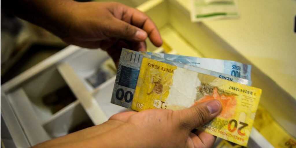 Iguaçuenses pagaram R$ 377 milhões de impostos em 2024 - foto Marcello Casal Jr-Agência Brasil.