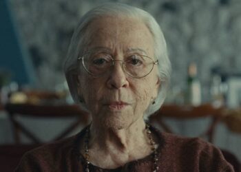 Fernanda Montenegro em "Ainda Estou Aqui" • Reprodução