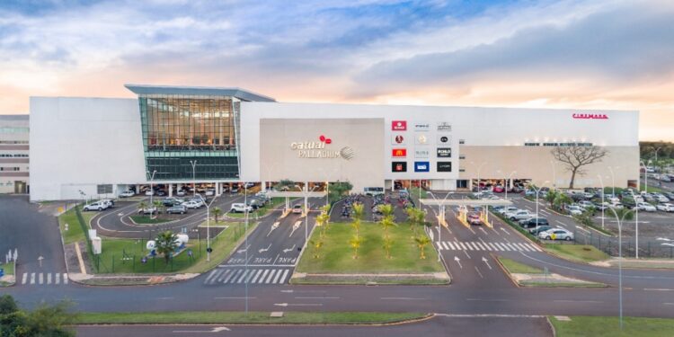 Foto: Shopping Catuai Palladium Foto: Shopping Catuai Palladium