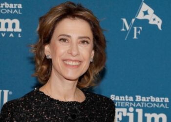 Fernanda Torres é homenageada em exposição em SP
Imagem: Tibrina Hobson/Getty Images/Santa Barbara International Film Festival
