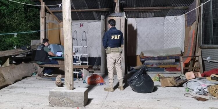 Polícia Rodoviária Federal deu apoio à operação.
Ministério do Trabalho / Divulgação