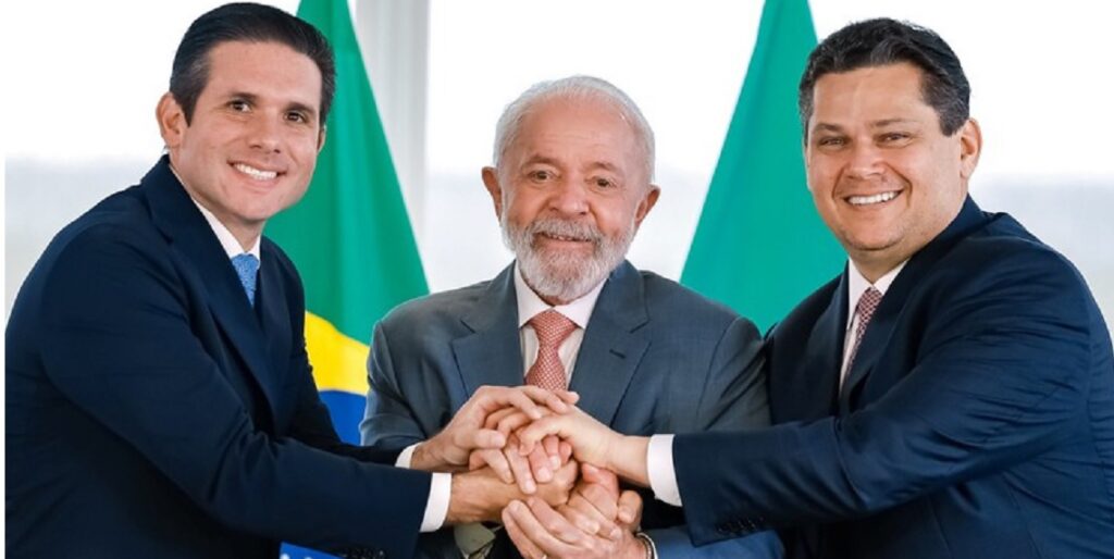 Lula e os presidentes Hugo Motta (Câmara) e Davi Alcolumbre (Senado): equilíbrio entre poderes e parceria. Foto: Ricardo Stuckert / PR