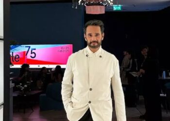 Rodrigo Santoro na premiação do Festival de Berlim — Foto: Divulgação