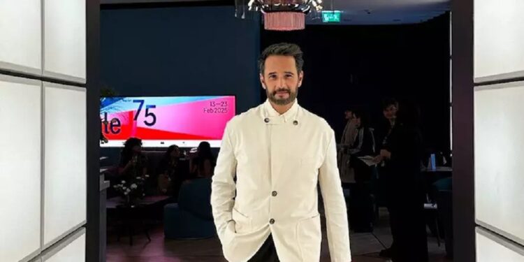 Rodrigo Santoro na premiação do Festival de Berlim — Foto: Divulgação Rodrigo Santoro na premiação do Festival de Berlim — Foto: Divulgação