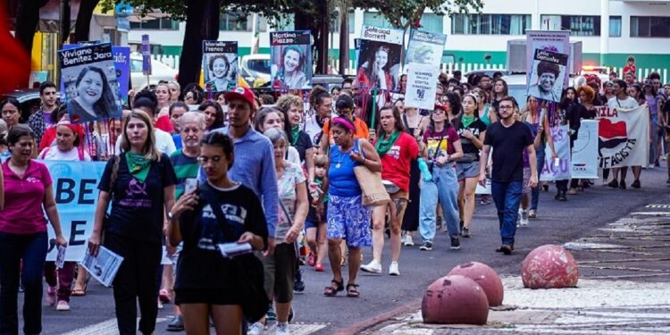 A concentração para a marcha será no Bosque Guarani, às 9h – foto Marcos Labanca/APP Sindicato Foz/Arquivo A concentração para a marcha será no Bosque Guarani, às 9h – foto Marcos Labanca/APP Sindicato Foz/Arquivo