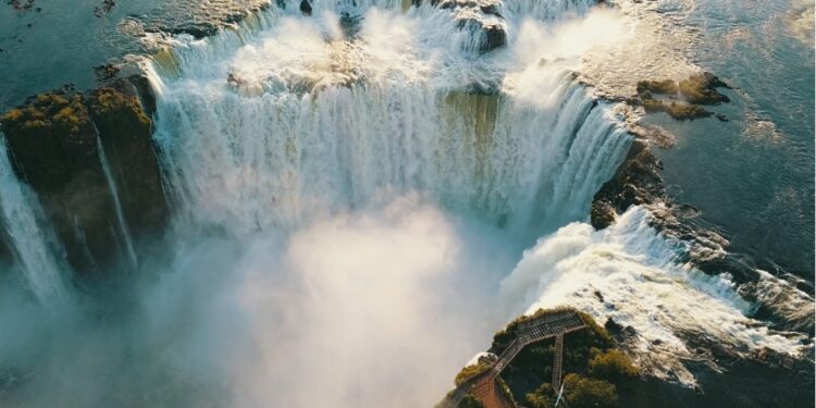 Crédito das fotografias: Cataratas do Iguaçu - Fábio Borges Crédito das fotografias: Cataratas do Iguaçu - Fábio Borges