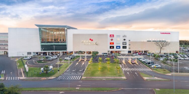 Foto: Shopping Catuai Palladium Foto: Shopping Catuai Palladium