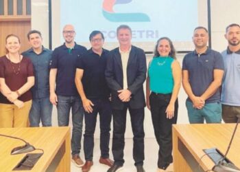 Reunião presencial e on-line teve representantes de Ciudad del Este, Foz, Presidente Franco e Puerto Iguazú – foto: divulgação