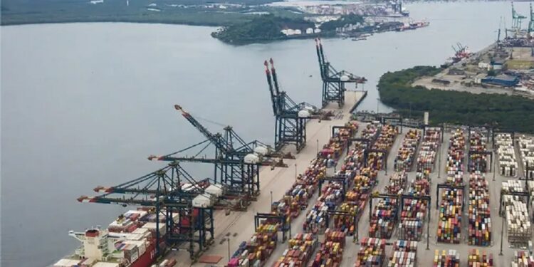 EUA tem superávit na balança comercial com o Brasil. Foto: Divulgação/Porto de Santos EUA tem superávit na balança comercial com o Brasil. Foto: Divulgação/Porto de Santos