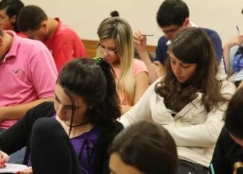 © Marcos Santos/USP Imagens