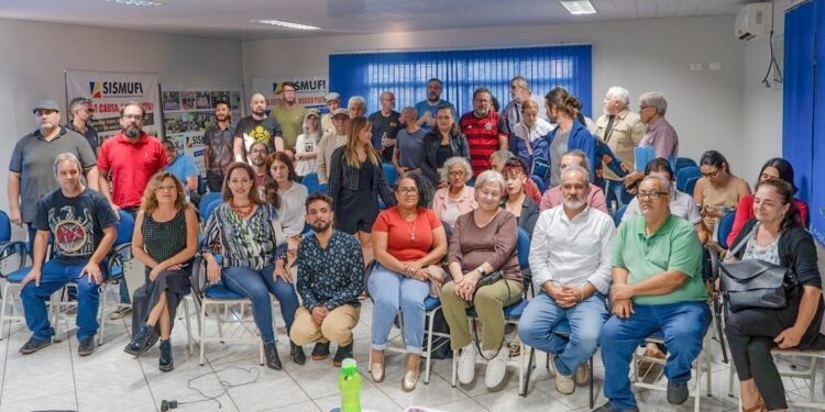 Assembleia auto-convocada pelos membros do CDH que aprovou o novo estatuto da entidade – foto Marcos Labanca
