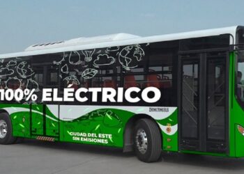 Início da circulação do ônibus elétrico em CDE. 2024. Foto: MCDE.