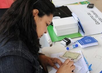 Total de empregados com carteira assinada no setor privado foi recorde, chegando a 39,8 milhões de pessoas - Foto: Dênio Simões/Agência Brasília