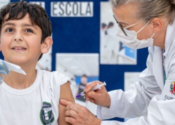 Estado retoma vacinação nas escolas e reforça importância da carteirinha em dia
Foto: Lucas Fdermin/SEED-PR/Arquivo AEN