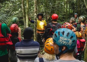 O curso é voltado para pessoas que desejem conduzir visitantes em áreas naturais protegidas, como parques nacionais - Foto Vitor Barbato