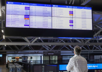 Movimentação no Aeroporto Internacional de Curitiba - Afonso Pena em São José dos Pinhais. Foto: Geraldo Bubniak/AEN