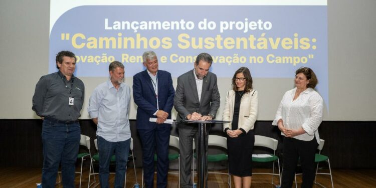 Foto: William Brisida / Itaipu Binacional. Foto: William Brisida / Itaipu Binacional.