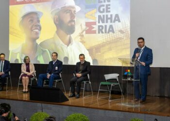 Lançamento do Programa Mais Engenharia, em junho, em Foz do Iguaçu. Foto: William Brisida/Itaipu Binacional.