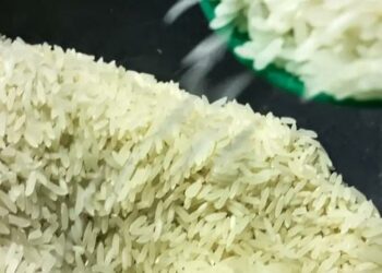 Arroz dos estoques públicos pode ser utilizado para abastecer a população em situações de crise ou emergência, além de evitar oscilações bruscas e manter preço justo ao consumidor. Foto: Marcello Casal / Agência Brasil.