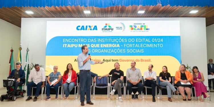 Diretor-geral brasileiro da Itaipu, Enio Verri. Fotos: Sara Cheida/Itaipu Binacional. Diretor-geral brasileiro da Itaipu, Enio Verri. Fotos: Sara Cheida/Itaipu Binacional.