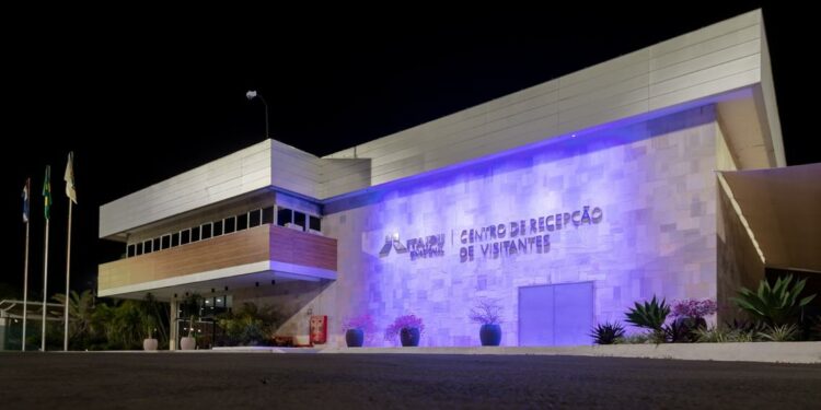 Itaipu anuncia novos investimentos para fortalecer o turismo em Foz do Iguaçu. Itaipu anuncia novos investimentos para fortalecer o turismo em Foz do Iguaçu.
