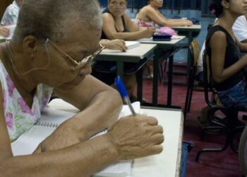 O Programa Brasil Alfabetizado reforça o papel fundamental da educação popular na Educação de Jovens e Adultos (EJA) - Foto: Wanderley Pessoa.