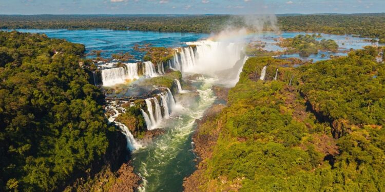 Foto: Urbia Cataratas/Parque Nacional do Iguaçu. Foto: Urbia Cataratas/Parque Nacional do Iguaçu.