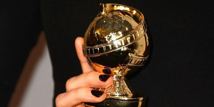Imagem ilustrativa do troféu do Globo de Ouro - Getty Images