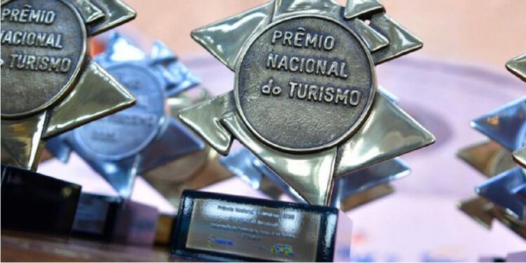 Cinco iniciativas da Secretaria de Turismo estão entre as finalistas da principal premiação do setor no país. - Secretaria de Turismo
Foto: SETU-PR Cinco iniciativas da Secretaria de Turismo estão entre as finalistas da principal premiação do setor no país. - Secretaria de Turismo
Foto: SETU-PR