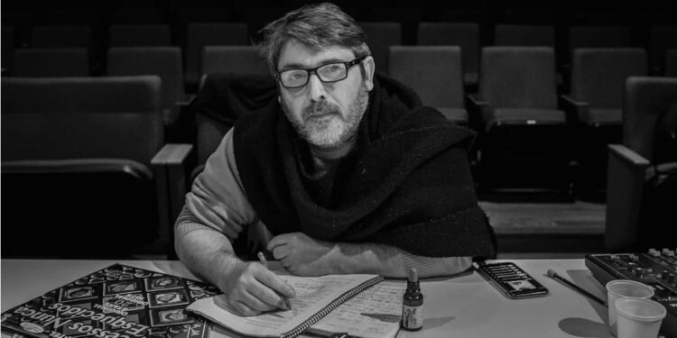 Maurício era filho da atriz Regina Vogue. Foto: Teatro Regina Vogue Maurício era filho da atriz Regina Vogue. Foto: Teatro Regina Vogue