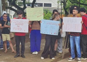 Projeto altera regras de progressão de pena e pode reduzir condenação de Jair Bolsonaro. Foto: Amilton Farias